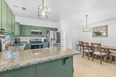 7842 Phaedra Lane White City OR 97503