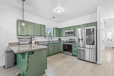 7842 Phaedra Lane White City OR 97503