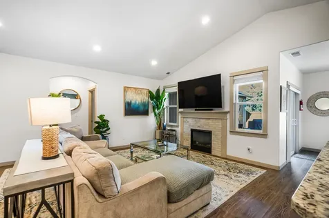 63832 Wellington Street Bend OR 97701
