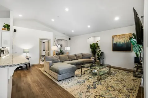 63832 Wellington Street Bend OR 97701