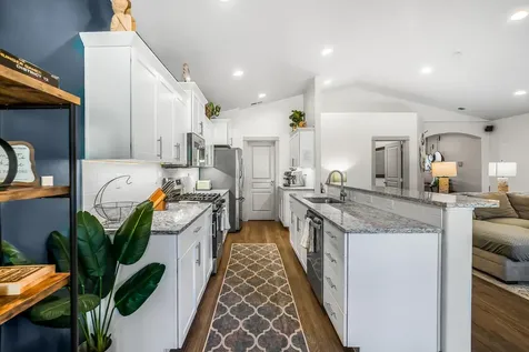 63832 Wellington Street Bend OR 97701