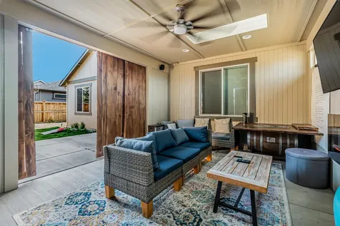 63832 Wellington Street Bend OR 97701