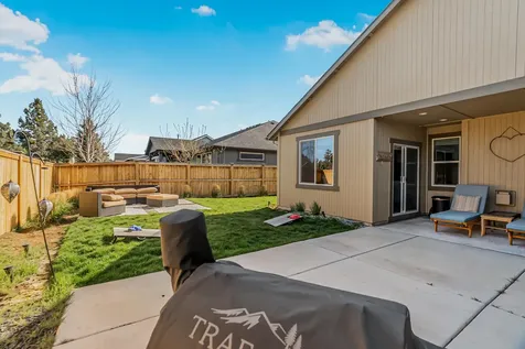 63832 Wellington Street Bend OR 97701