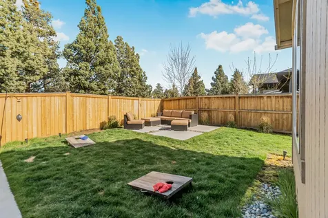 63832 Wellington Street Bend OR 97701