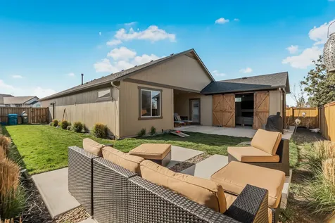 63832 Wellington Street Bend OR 97701