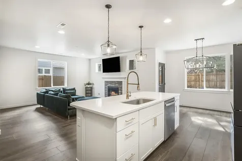20441 SE Senden Lane Bend OR 97702