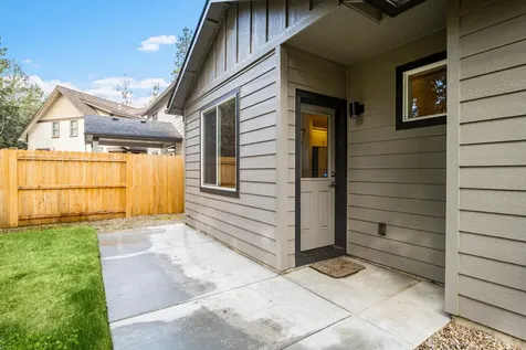 20441 SE Senden Lane Bend OR 97702