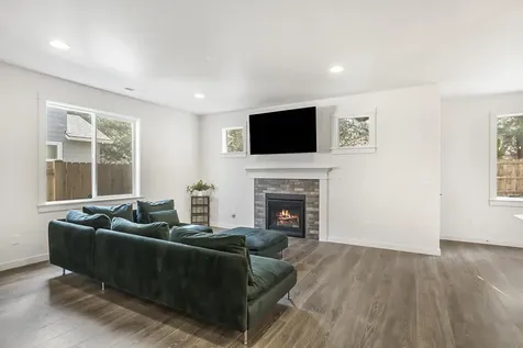 20441 SE Senden Lane Bend OR 97702