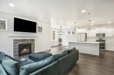20441 SE Senden Lane Bend OR 97702