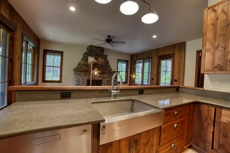 26060 SW Potlatch Lane Camp Sherman OR 97730