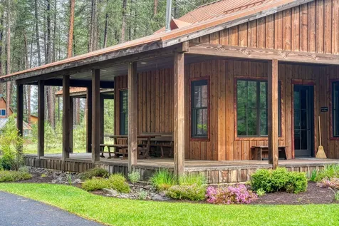 26060 SW Potlatch Lane Camp Sherman OR 97730