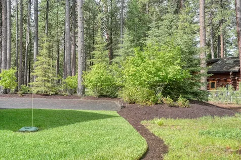 26060 SW Potlatch Lane Camp Sherman OR 97730