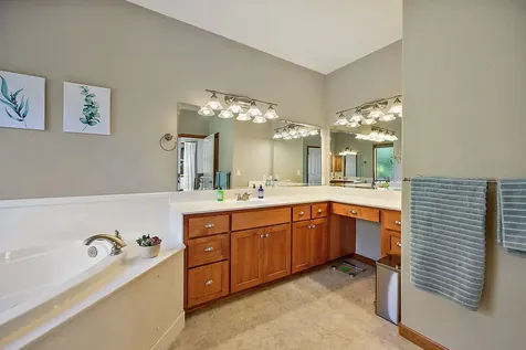 655 Valley Oak Boulevard Central Point OR 97502