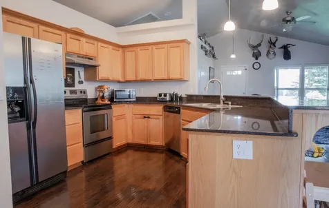 1439 SW Sturgeon Court Grants Pass OR 97527