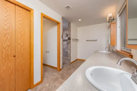 16146 Aqua Road La Pine OR 97739