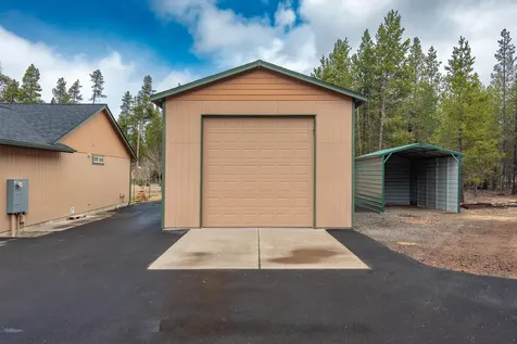 16146 Aqua Road La Pine OR 97739