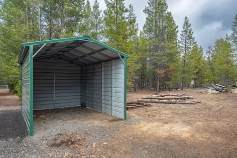 16146 Aqua Road La Pine OR 97739