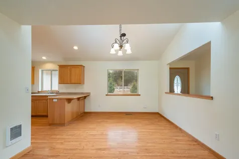16146 Aqua Road La Pine OR 97739