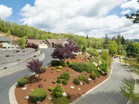 1874 NW Sunview Place Grants Pass OR 97526