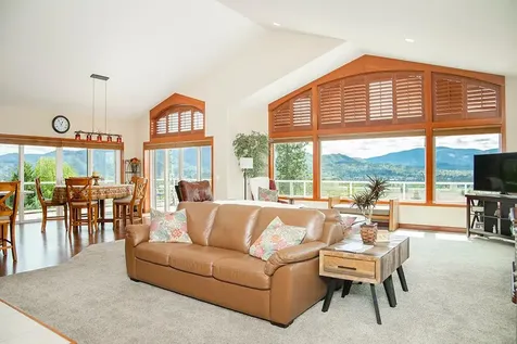1874 NW Sunview Place Grants Pass OR 97526