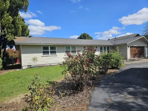 2731 Orchard Home Drive Medford OR 97501