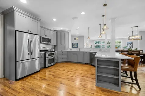 1235 NW Elliot Court Bend OR 97703