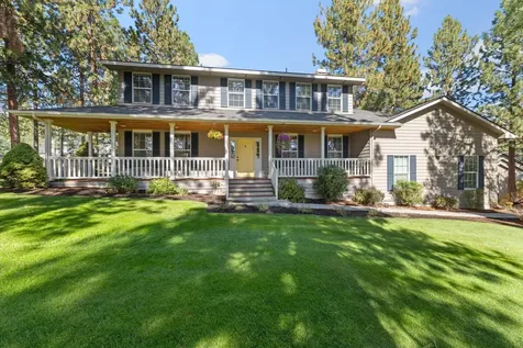 1235 NW Elliot Court Bend OR 97703
