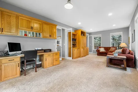 1235 NW Elliot Court Bend OR 97703