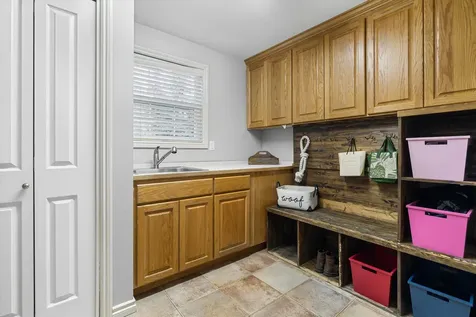 1235 NW Elliot Court Bend OR 97703