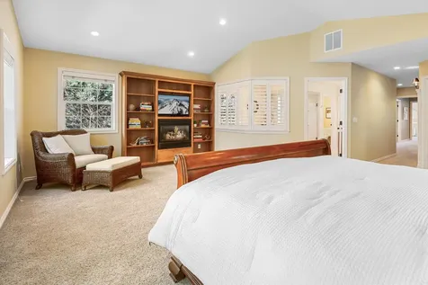 1235 NW Elliot Court Bend OR 97703