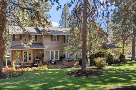 1235 NW Elliot Court Bend OR 97703