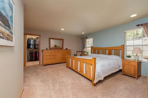 60230 Woodside Loop Bend OR 97702
