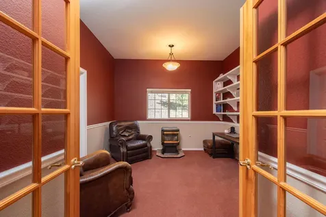60230 Woodside Loop Bend OR 97702