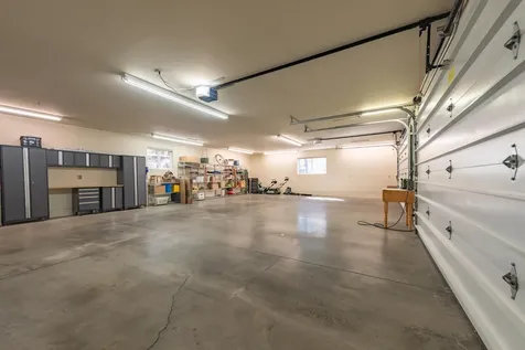 60230 Woodside Loop Bend OR 97702