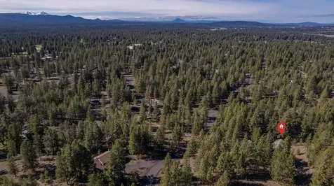 60230 Woodside Loop Bend OR 97702