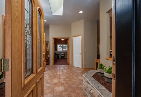 60230 Woodside Loop Bend OR 97702