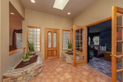 60230 Woodside Loop Bend OR 97702