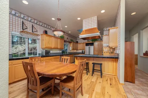 60230 Woodside Loop Bend OR 97702