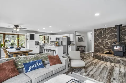 16028 Dick Road La Pine OR 97739