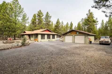 16028 Dick Road La Pine OR 97739
