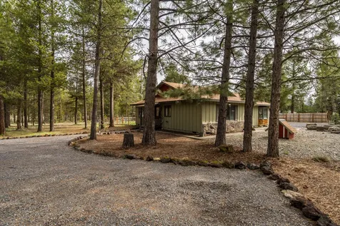 16028 Dick Road La Pine OR 97739