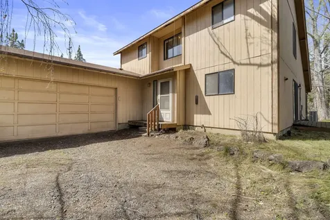 63681 Gentry Loop Bend OR 97701