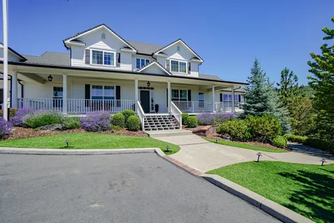 6398 Pine Ridge Drive Medford OR 97504