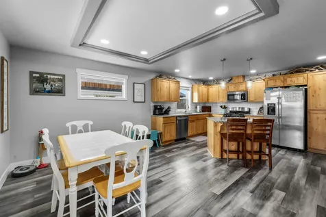 693 NE Begonia Street Madras OR 97741