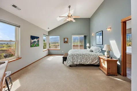 830 Amerman Drive Phoenix OR 97535