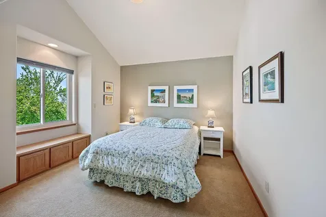 830 Amerman Drive Phoenix OR 97535