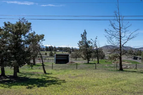 3295 SW 46th Street Redmond OR 97756