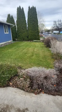 2406 SW Glacier Avenue Redmond OR 97756