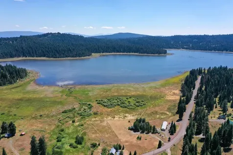 7540 Hyatt Prairie Road Ashland OR 97520
