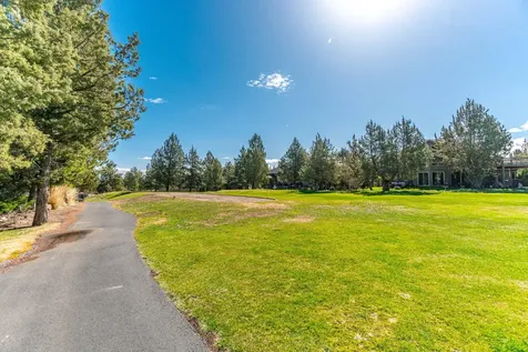 2447 Osprey Drive Redmond OR 97756
